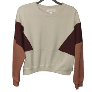 Juniors Size Medium Hippie Rose Sweatshirt